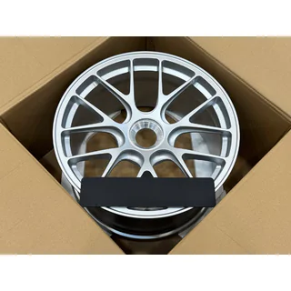 Geschmiedete OEM Felgen R20 V6 (4 Stk) Foto 3