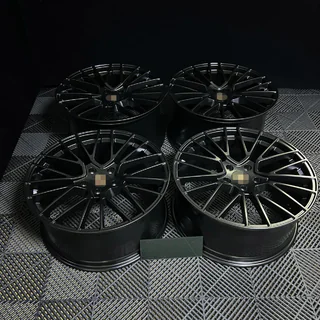 Geschmiedete Felgen OEM R21 V4 (4 Stk) Foto 4
