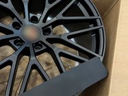 Porsche Macan 2024– Geschmiedete OEM Felgen R22 (4 Stk) Foto 7