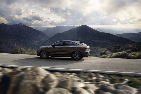 Audi Q3 Sportback 2025 der dritten Generation: Stilvolles Premium-Crossover-Coupé Foto 3
