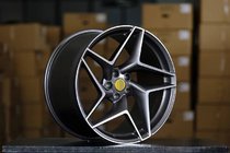 Ferrari F8 Geschmiedete OEM-Felgen R21 (4 Stk) Foto 1