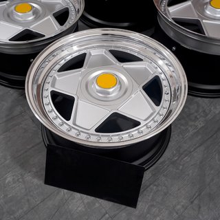 Geschmiedete OEM Felgen R18 R19 (4 Stk) Foto 1