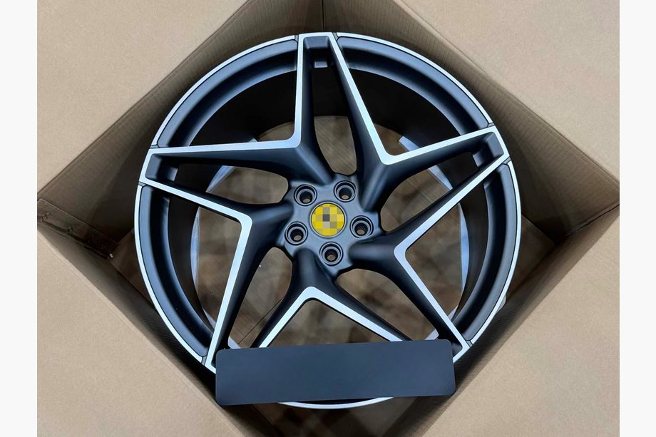 Ferrari F8 Geschmiedete OEM Felgen R20 R21 (4 Stk) Foto 2