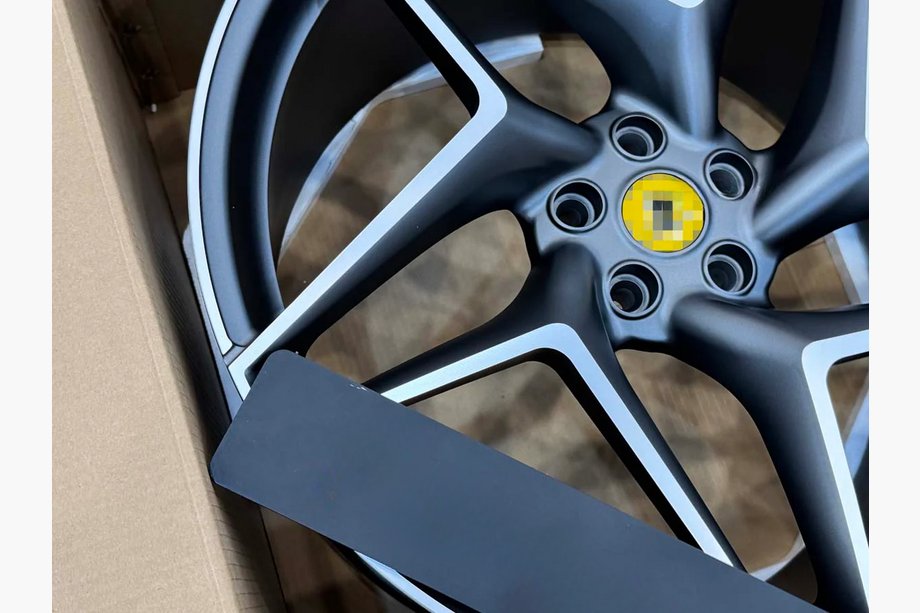 Ferrari F8 Geschmiedete OEM Felgen R20 R21 (4 Stk) Foto 8