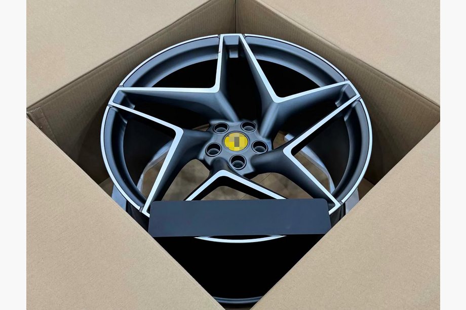 Ferrari F8 Geschmiedete OEM Felgen R20 R21 (4 Stk) Foto 5