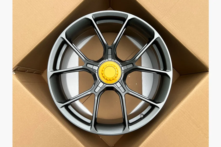 McLaren 720S Geschmiedete OEM Felgen R19 R20 V2 (4 Stk) Image