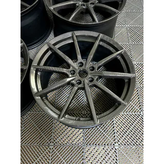 Geschmiedete OEM Felgen R20 (4 Stk) Foto 2