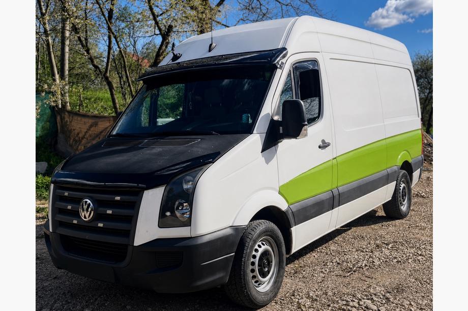 Volkswagen Crafter 2006-2016 Frontscheibenblende V-4 (schwarz glänzend, 5mm) Foto 2