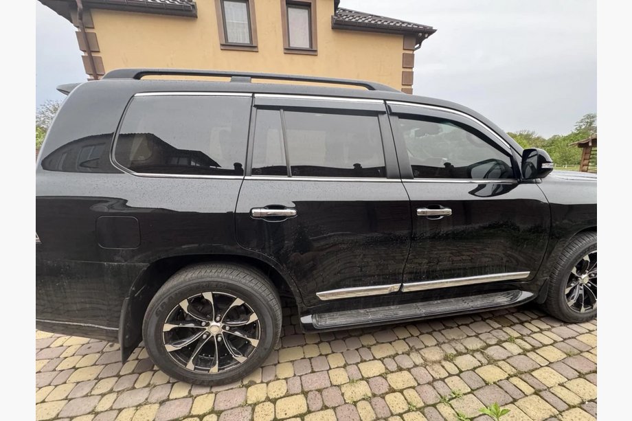 Toyota Land Cruiser 200 2007-2021 Windabweiser mit Chromleiste Niken Luxury (4 Stk) Foto 6