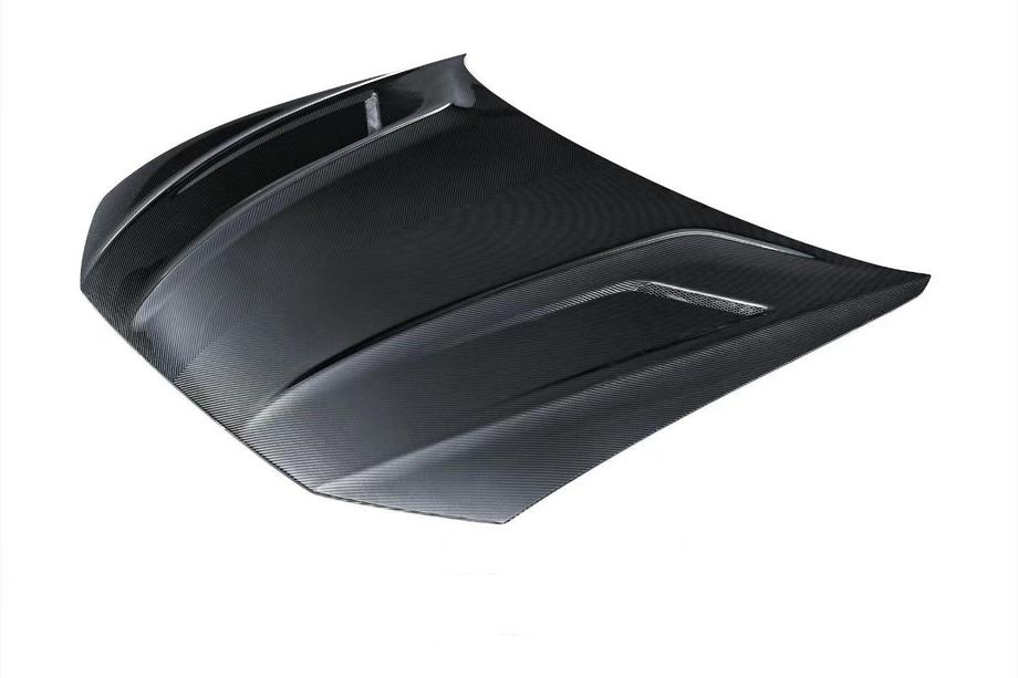Audi A6 C8 2018–2025 Motorhaube (für RS6, Trockencarbon) Image