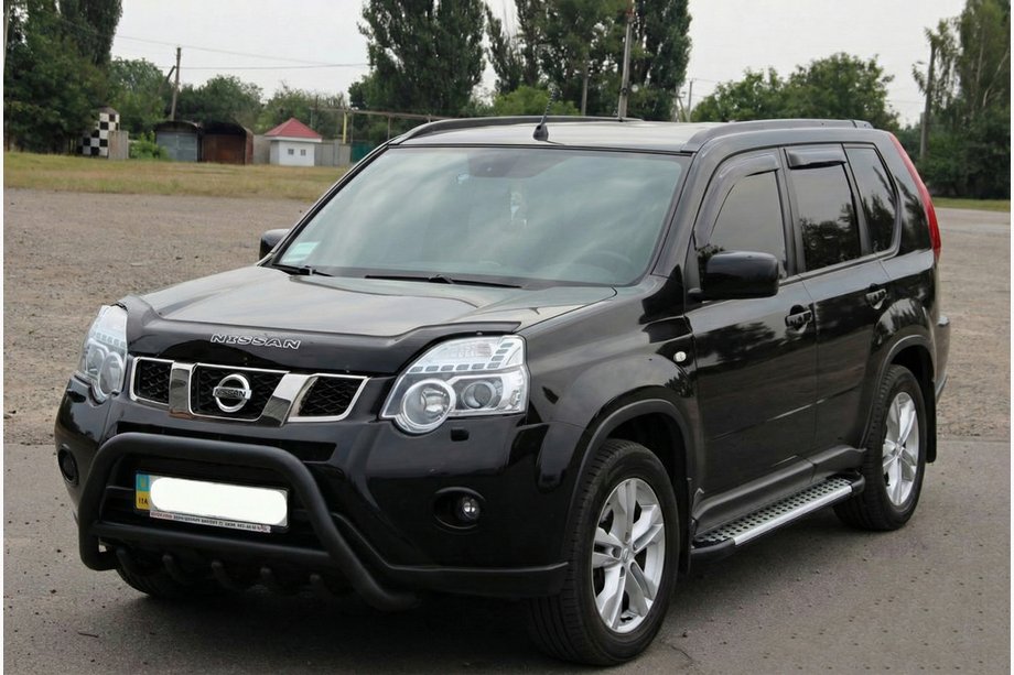 Nissan X-trail T31 2007-2014 Frontschutz WT003 Schwarz (Edelstahl) Image