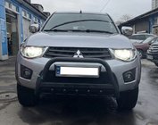 Mitsubishi L200 2006-2015 Frontbügel WT004 Schwarz (Edelstahl) Foto 1