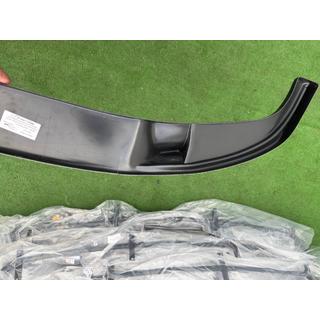 Reduzierter Frontlippenaufsatz DPT (mit Finnen, passend für M5 Hamann, Schwarz Glanz) BMW 5 Series E60/E61 2003-2010 Foto 2