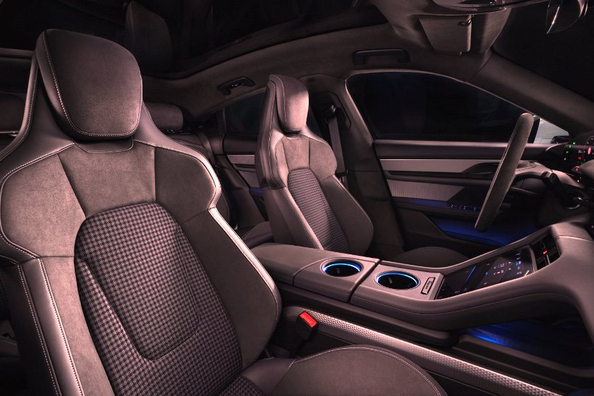 Porsche Taycan Turbo 2024 (Y1A) Testbericht: Elektro-Limousine mit herausragender Performance Foto 6