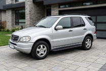 Mercedes ML W163 1997-2005 Seitenschweller Bosphorus Black (2 Stk., Aluminium) Foto 1