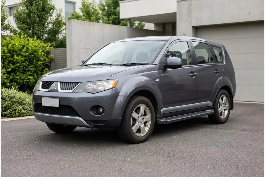 Mitsubishi Outlander 2006-2012 Trittbretter Allmond Black (2 Stk., Aluminium) Foto 1
