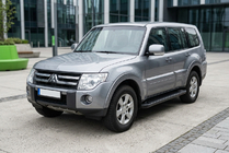 Mitsubishi Pajero Wagon IV 2006-2021 Trittbretter Allmond Black (2 Stk., Aluminium) Foto 1