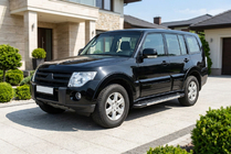 Mitsubishi Pajero Wagon IV 2006-2021 Seitenschweller RedLine V1 (2 Stk., Aluminium) Foto 1