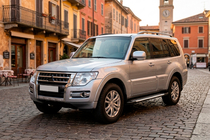 Mitsubishi Pajero Wagon IV 2006-2021 Seitenschweller Line (2 Stk., Aluminium) Foto 1