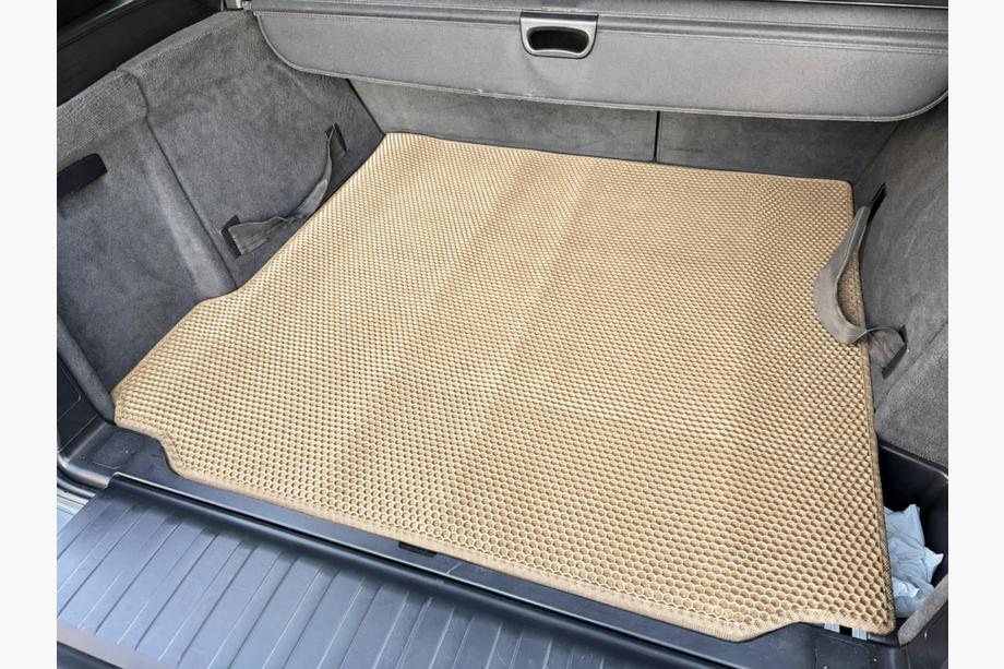 BMW X5 E70 2007-2013 Gummimatte für Kofferraum Carsuit (Beige) Foto 2