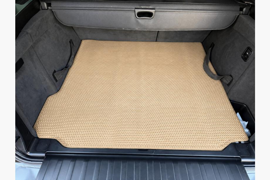 BMW X5 E70 2007-2013 Gummimatte für Kofferraum Carsuit (Beige) Foto 1