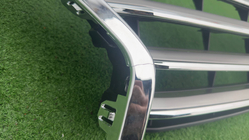 Lexus LX570/450d 2008-2022 Reduzierter OEM Kühlergrill (2012-2015) Foto 3