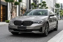 BMW 5er G30/G31 2017–2023 Diamond Silver Nieren (2021-2023) Foto 1