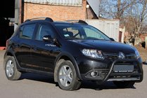 Renault Sandero 2013-2022 Frontbügel WT006 Schwarz (Edelstahl) Foto 5