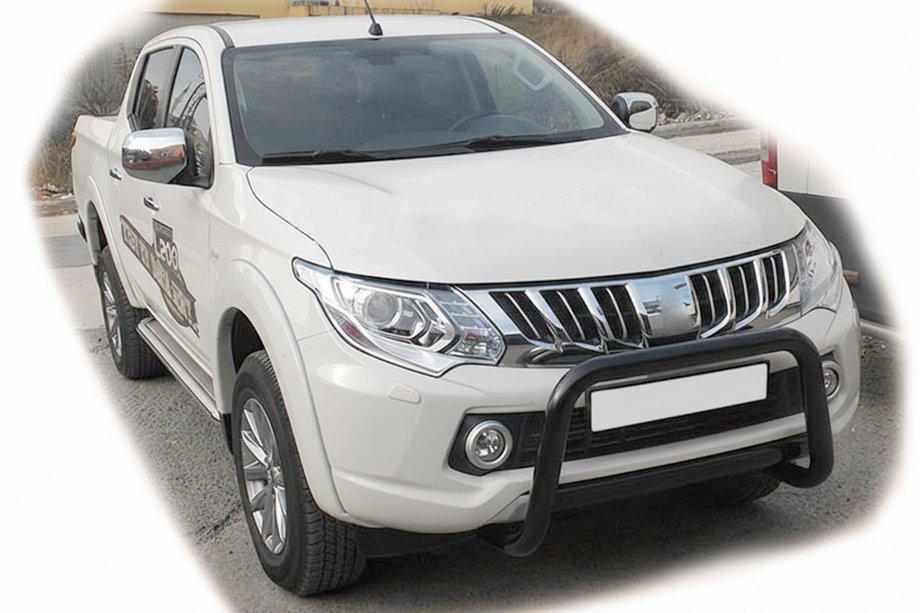 Mitsubishi L200 2015-2024 Frontbügel WT005 Schwarz (Edelstahl) Image