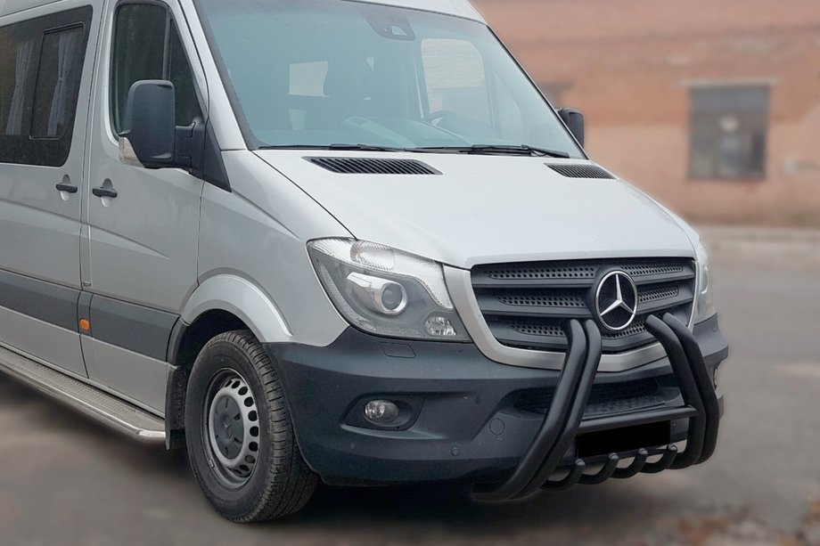 Mercedes Sprinter W906 2006–2018 Frontbügel F1-01 Schwarz (2013-2018, Edelstahl) Image