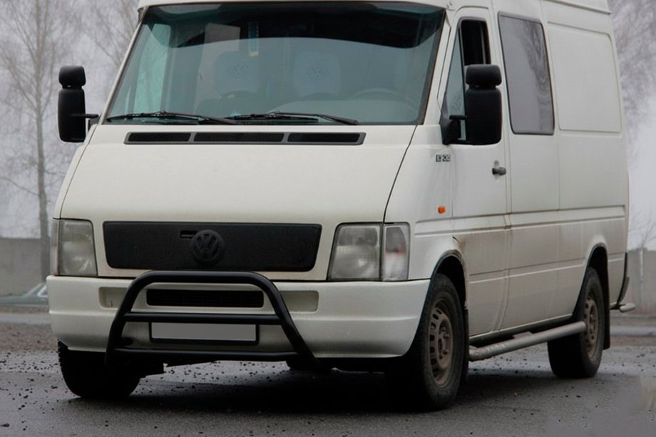 Volkswagen LT 1995-2006 Frontbügel WT022 Schwarz (Edelstahl) Image