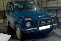 Lada Niva und Urban 1977- Frontbügel QT006 Schwarz (Edelstahl) Foto 4