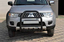 Mitsubishi L200 2006-2015 Frontbügel QT007 Schwarz (Edelstahl) Foto 3