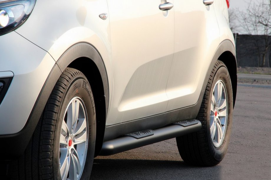 Kia Sportage 2010-2015 Seitenschutzrohre Black (2 Stk., Edelstahl) Image