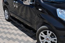 Peugeot Bipper 2008-2017 Seitliche Trittrohre Black (2 Stk., Edelstahl) Foto 3
