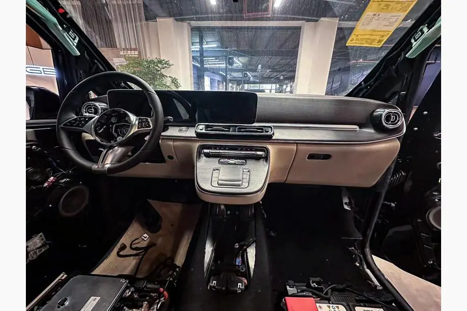 Mercedes Vito/V-class W447 2014- Innenraum-Upgrade-Kit für V-Class 2025 Foto 3