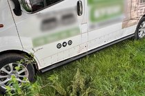 Renault Trafic 2001–2015 Seitenschutzrohre BB002 Schwarz (2 Stk., Edelstahl) Foto 6