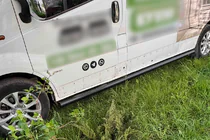 Nissan NV300/Primastar 2016- Seitenschutzrohre BB002 Schwarz (2 Stk., Edelstahl) Foto 7