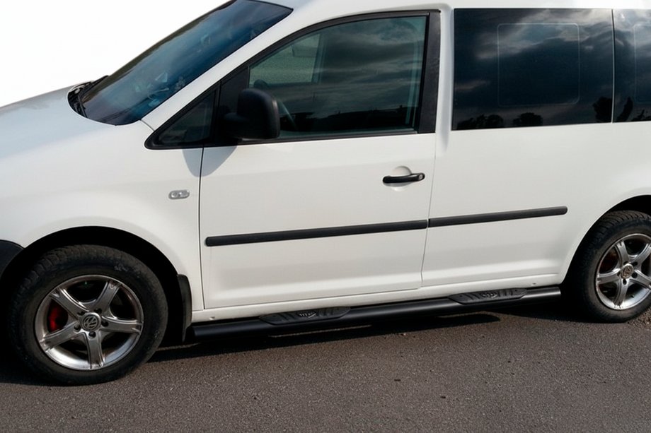 Volkswagen Caddy 2015-2020 Seitenschutzrohre BB001 Schwarz (2 Stk., Edelstahl) d60, Standardbasis Foto 5