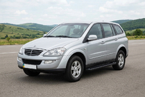 SsangYong Kyron 2005-2014 Trittbretter Allmond Black (2 Stk., Aluminium) Foto 1