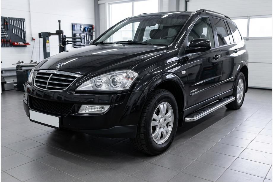 SsangYong Kyron 2005-2014 Trittbretter Maydos V1 (2 Stk., Aluminium & Edelstahl) Image