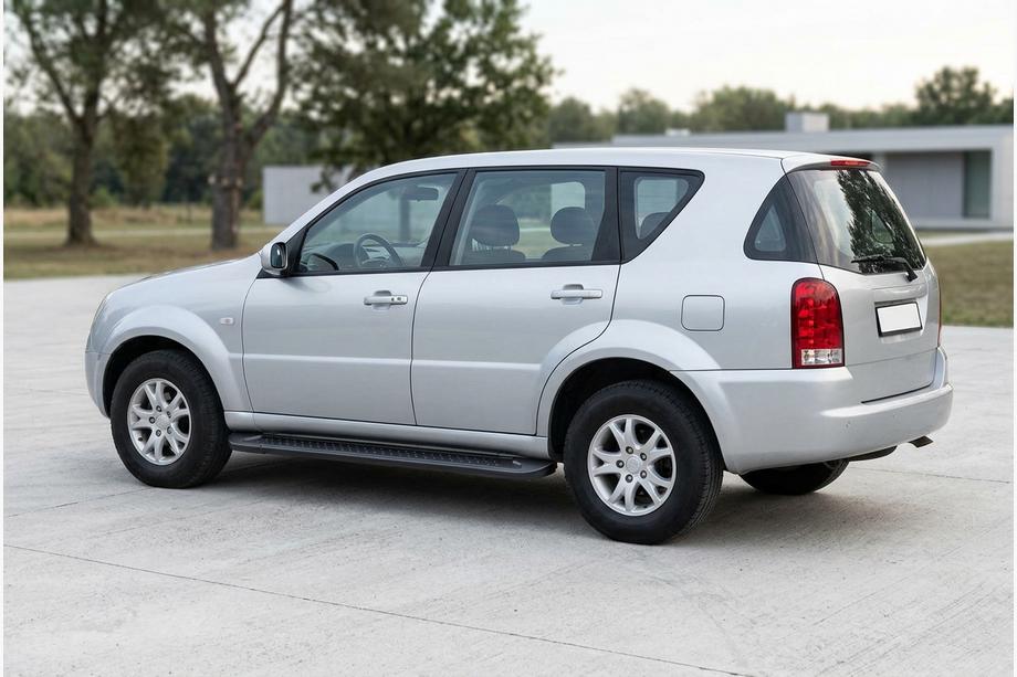 SsangYong Rexton I 2001-2017 Trittbretter Allmond Black (2 Stk., Aluminium) 2012-2017 Image
