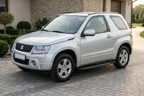 Suzuki Grand Vitara 2005-2017 Seitenschweller RedLine Black (2 Stk., Aluminium) Foto 1