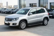 Volkswagen Tiguan 2007-2016 Trittbretter Allmond Black (2 Stk., Aluminium) Foto 1