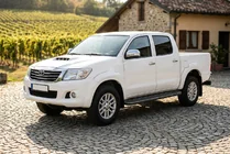 Toyota Hilux 2006-2015 Seitenschweller Bosphorus Black (2 Stk., Aluminium) Foto 1