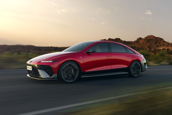Hyundai IONIQ 6 N 2025: Das schnellste Elektro-Limousinenmodell der Marke Foto 3