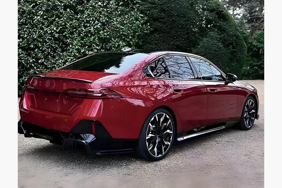 BMW 5/i5 Series G60/G60E/G61 2023- Einstiegsleisten (für M-Sport Seitenschweller) Image