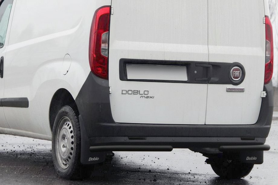 Fiat Doblo II 2010-2022 Hintere Eckschutzrohre AK003 Schwarz (Edelstahl) Image