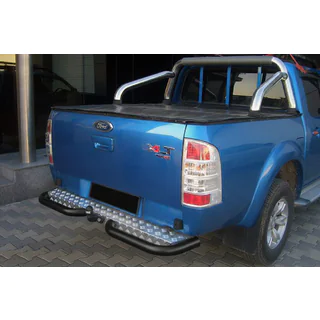 Hintere Eckschutzrohre AK003 Schwarz (2 Stk., Edelstahl) Ford Ranger 2007-2011 Foto 1
