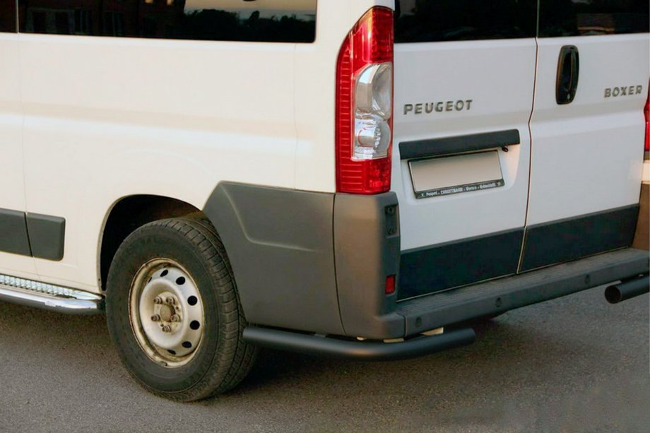 Fiat Ducato 2006-2025 Hintere Eckschutzrohre AK003 Schwarz (2 Stk., Edelstahl) Image